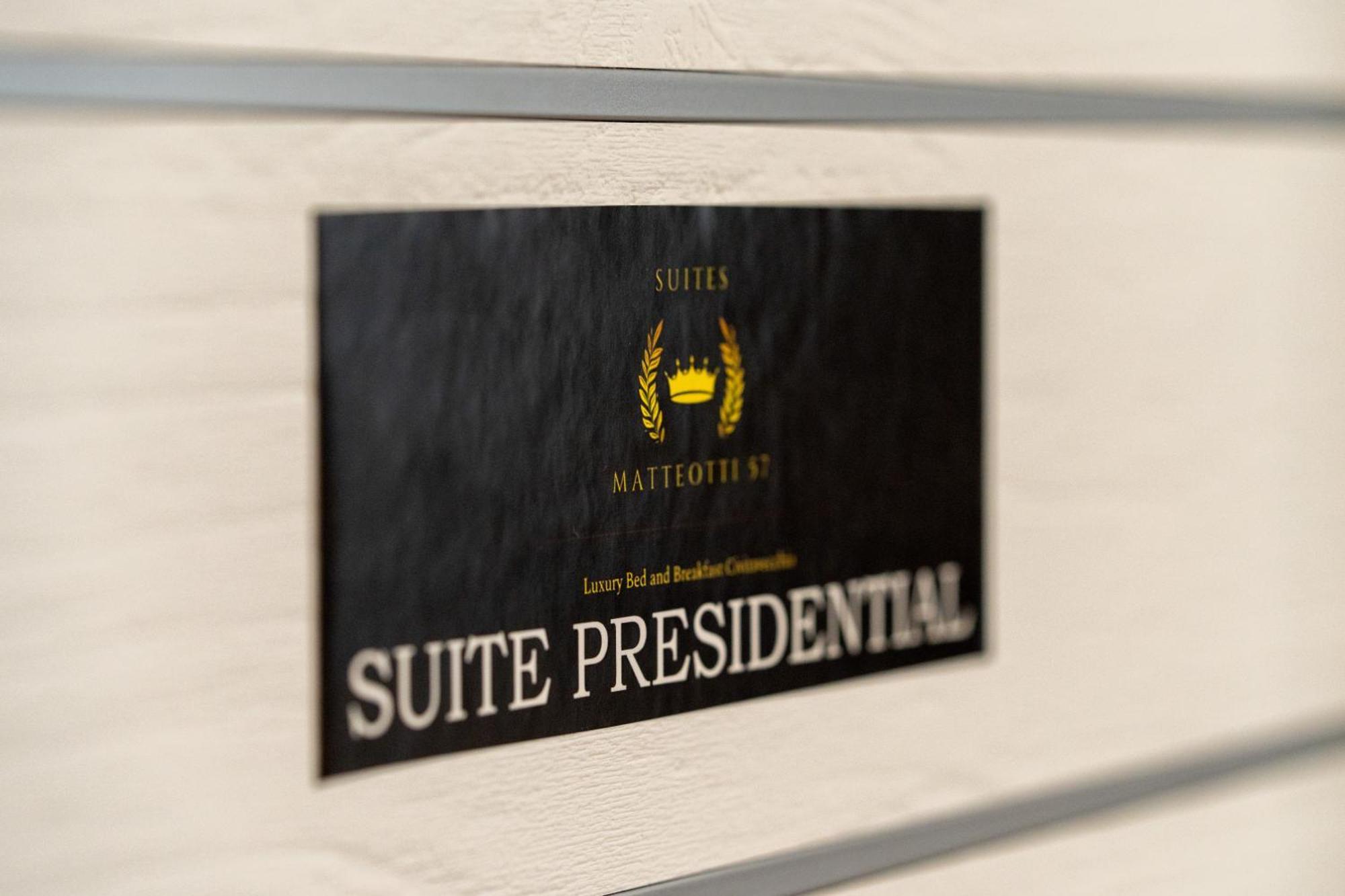 Suites Matteotti 57 치비타베키아 외부 사진